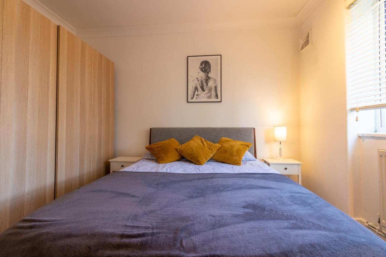 Stylish And Well Equipped Flat In Stockwell Apartment ลอนดอน ภายนอก รูปภาพ